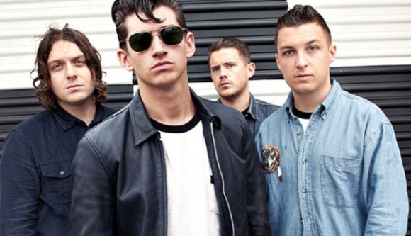 Arctic-Monkeys-2