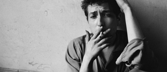 Bob-Dylan-cigarette-T1406978_18