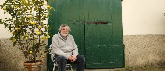 © PIGI CIPELLI 2014
PAVANA, FRAZIONE DI SAMBUCA PISTOIESE 25�32014
FRANCESCO GUCCINI NELLA SUA CASA DI PAVANA E NEL MULINO DOVE E' CRESCIUTO DA BAMBINO  DURANTE GLI ANNI DELLA GUERRA